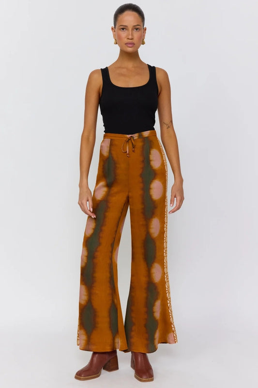Nine Lives Bazaar - Nadia Flares - Umber