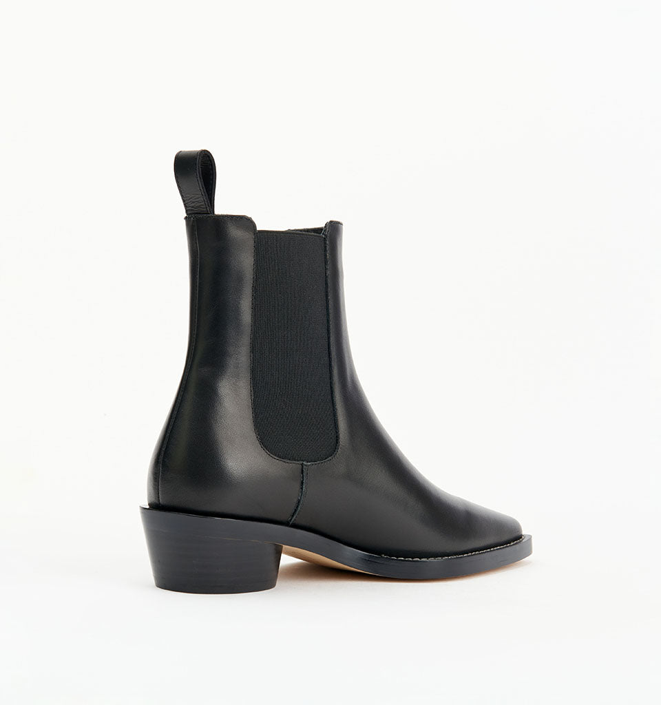 Alias Mae - Remy - Black Leather