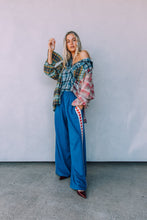 Load image into Gallery viewer, Sabbi - The Raving Hearts Pants - Blue
