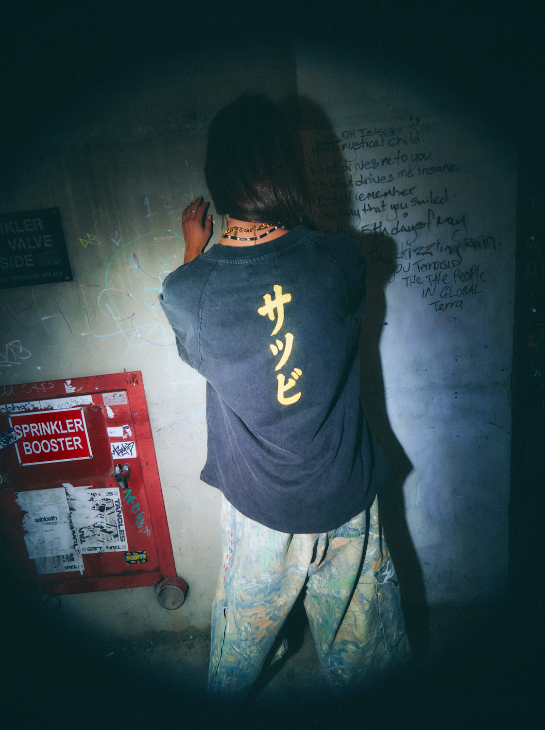 Sabbi - Shibuya Claw Tee
