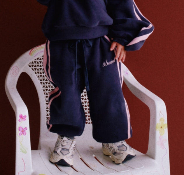 SŚAINT - KIDS FLEECE TRACKPANT - NAVY & PINK
