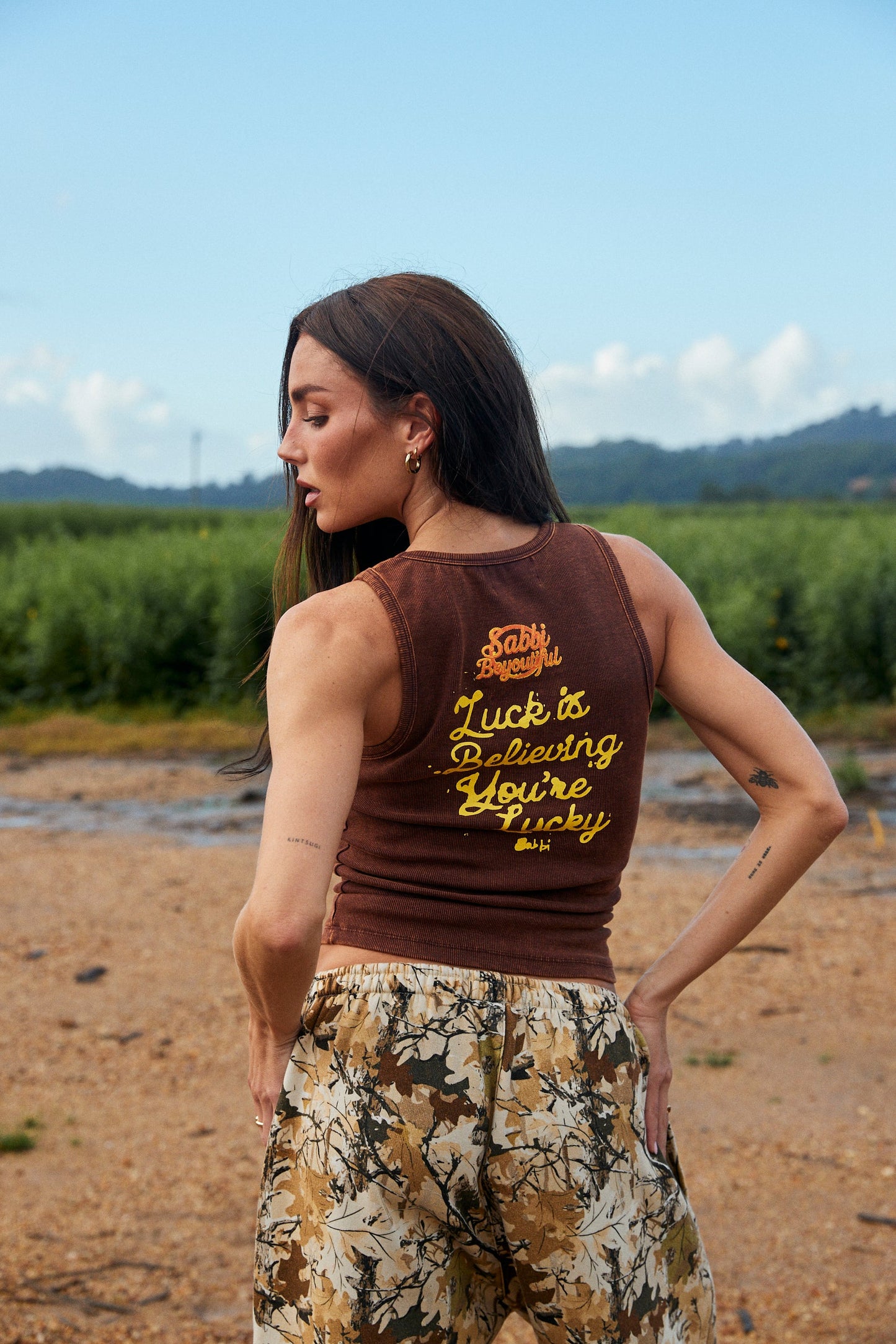 Sabbi - THE LUCKY DUCK TANK