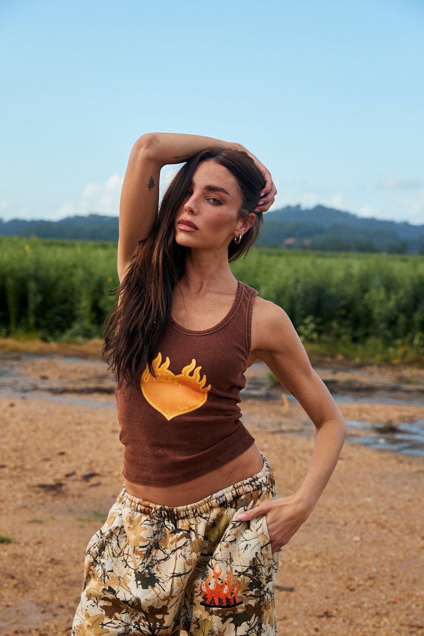 Sabbi - THE LUCKY DUCK TANK