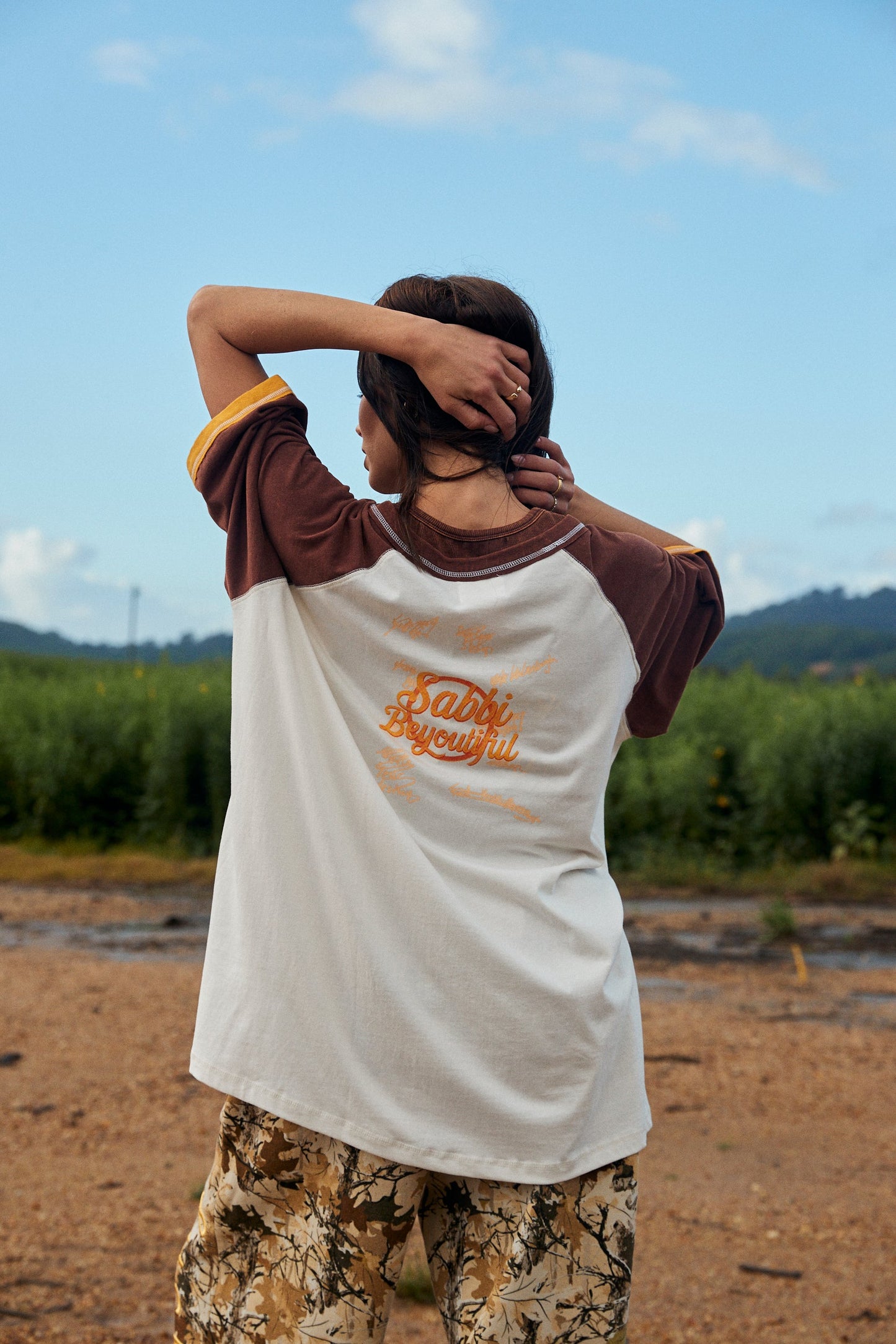 Sabbi - THE VERY OVERSIZED LUCKY DUCK RAGLAN TEE