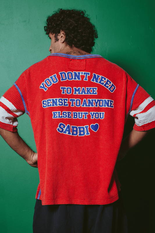 Sabbi - The Ten Energy Tee - Red