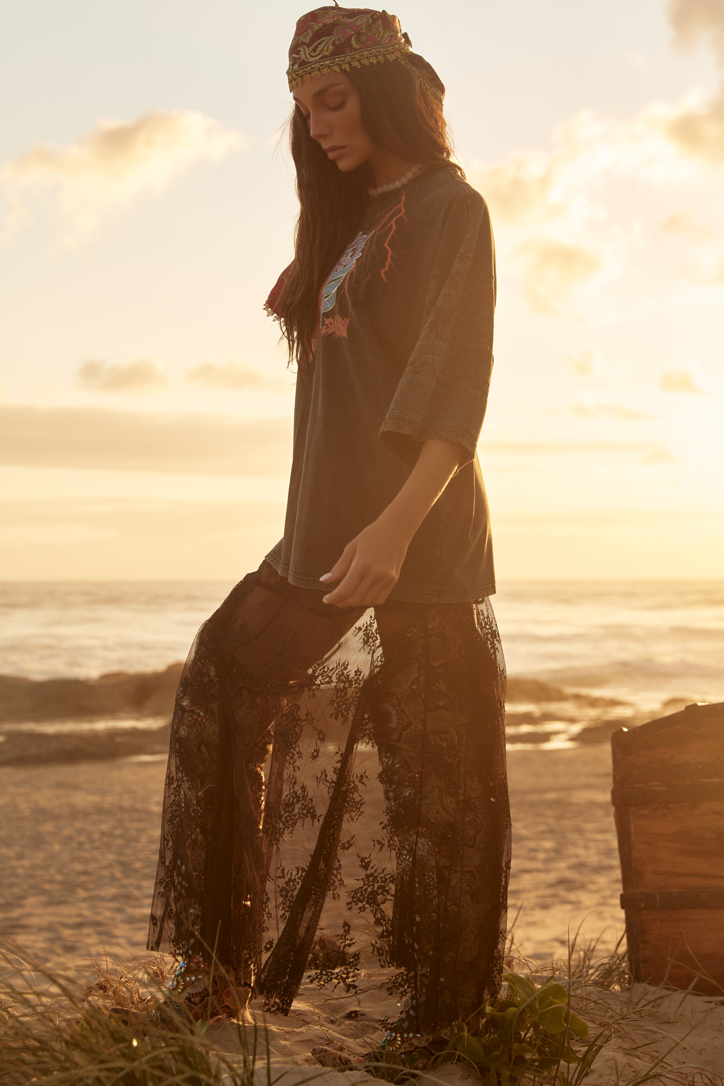 Sabbi - The Lace Maxi Skirt - Black