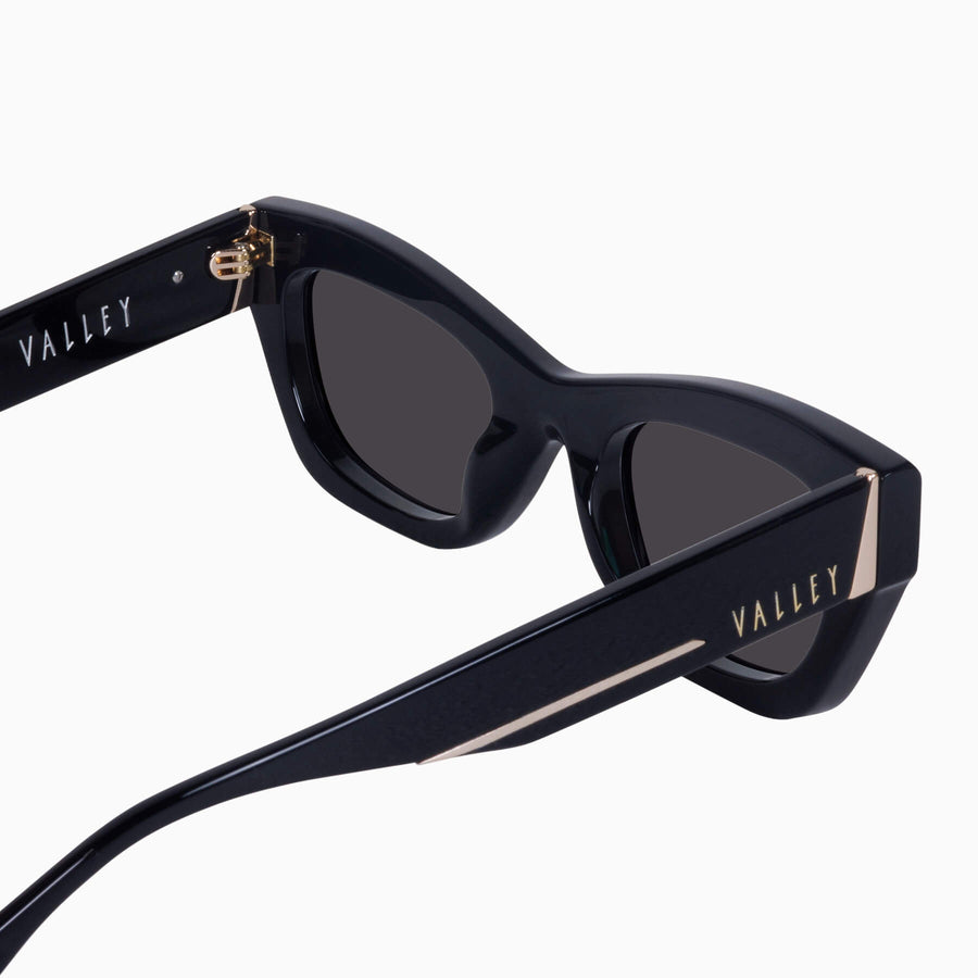 Valley Eyewear - Delancey - Gloss Black w. Gold Metal / Black Lens