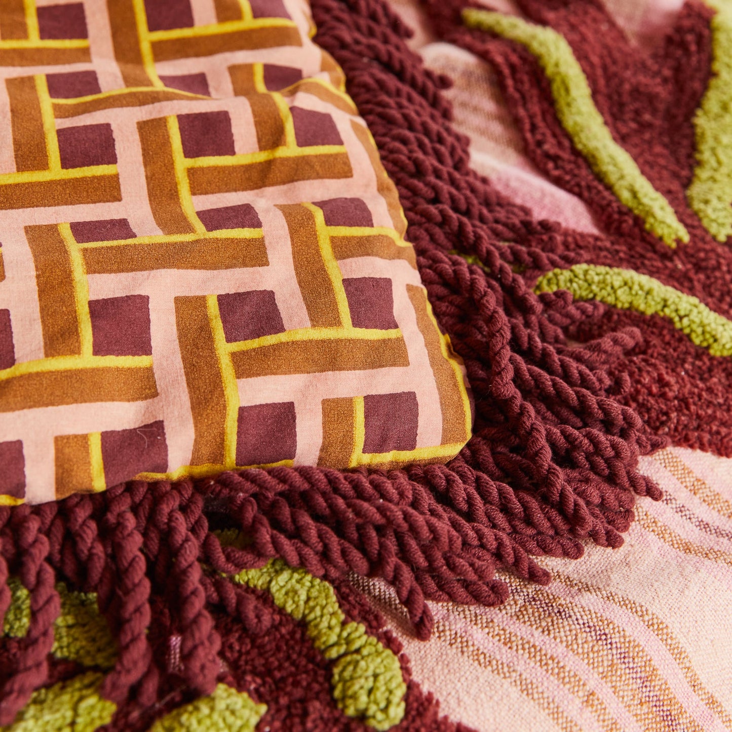 Sage X Clare - Aneta Tufted Blanket