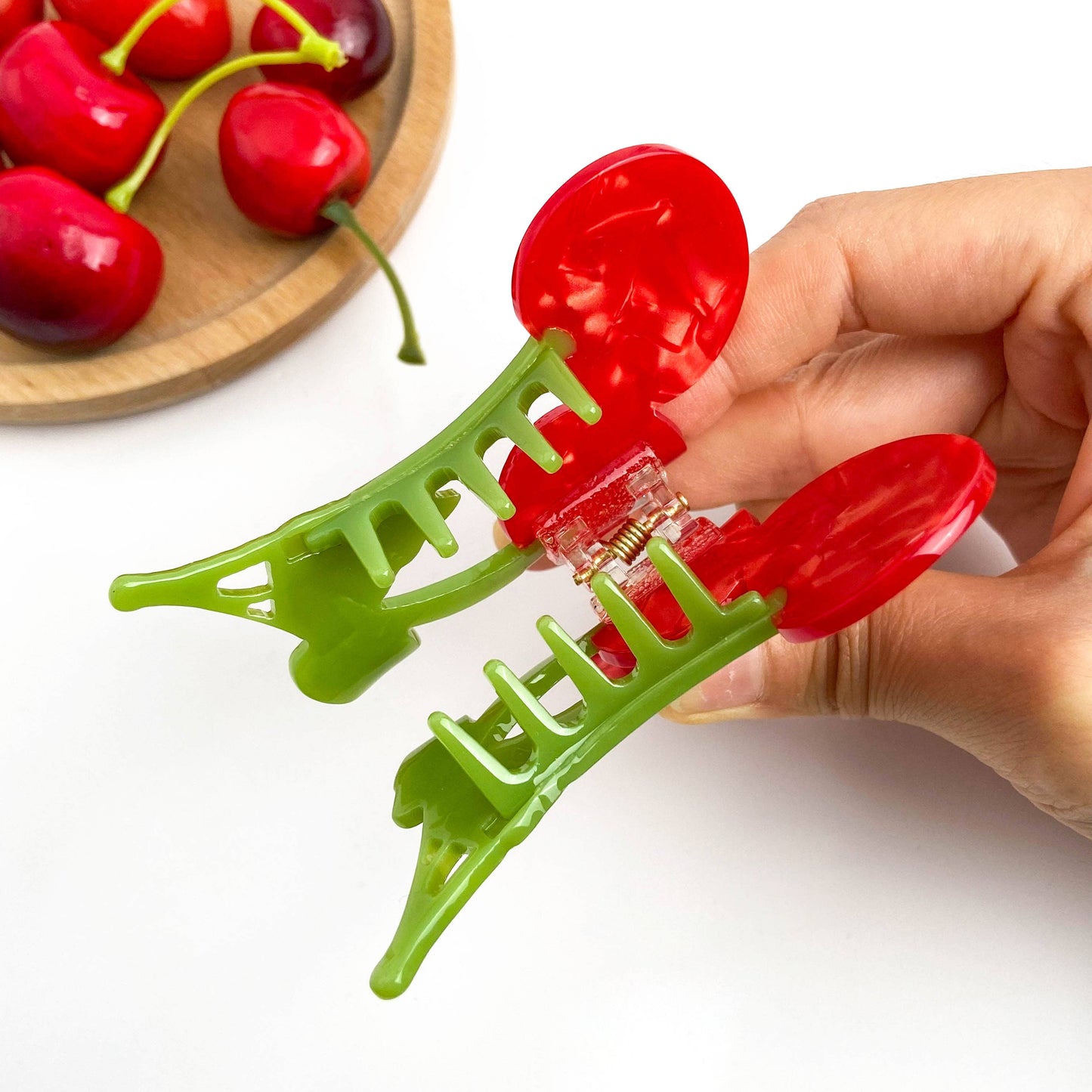 Diva - Red Cherry Claw Clip