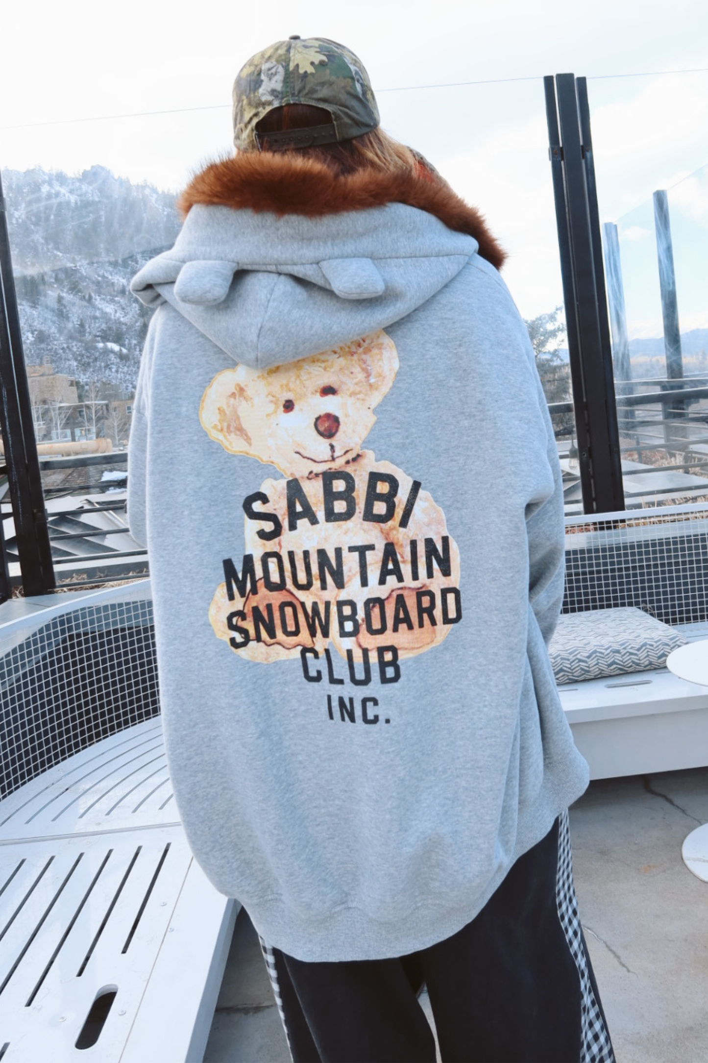Sabbi - The Bear with Me - Zip Hoodie