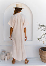 Load image into Gallery viewer, Cabo - Como Tunic Maxi Dress - Shell
