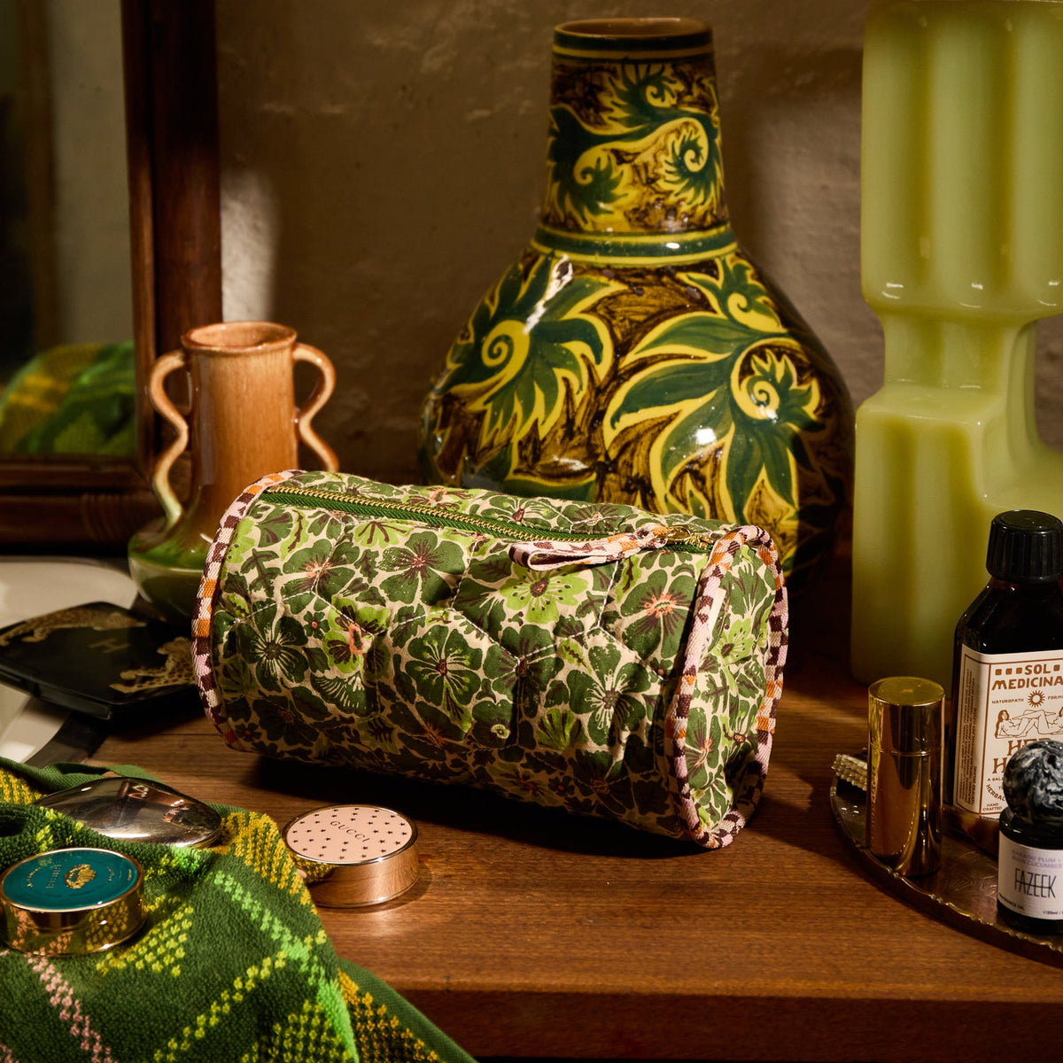 Sage X Clare - Magnolia Makeup Bag - Cactus Green