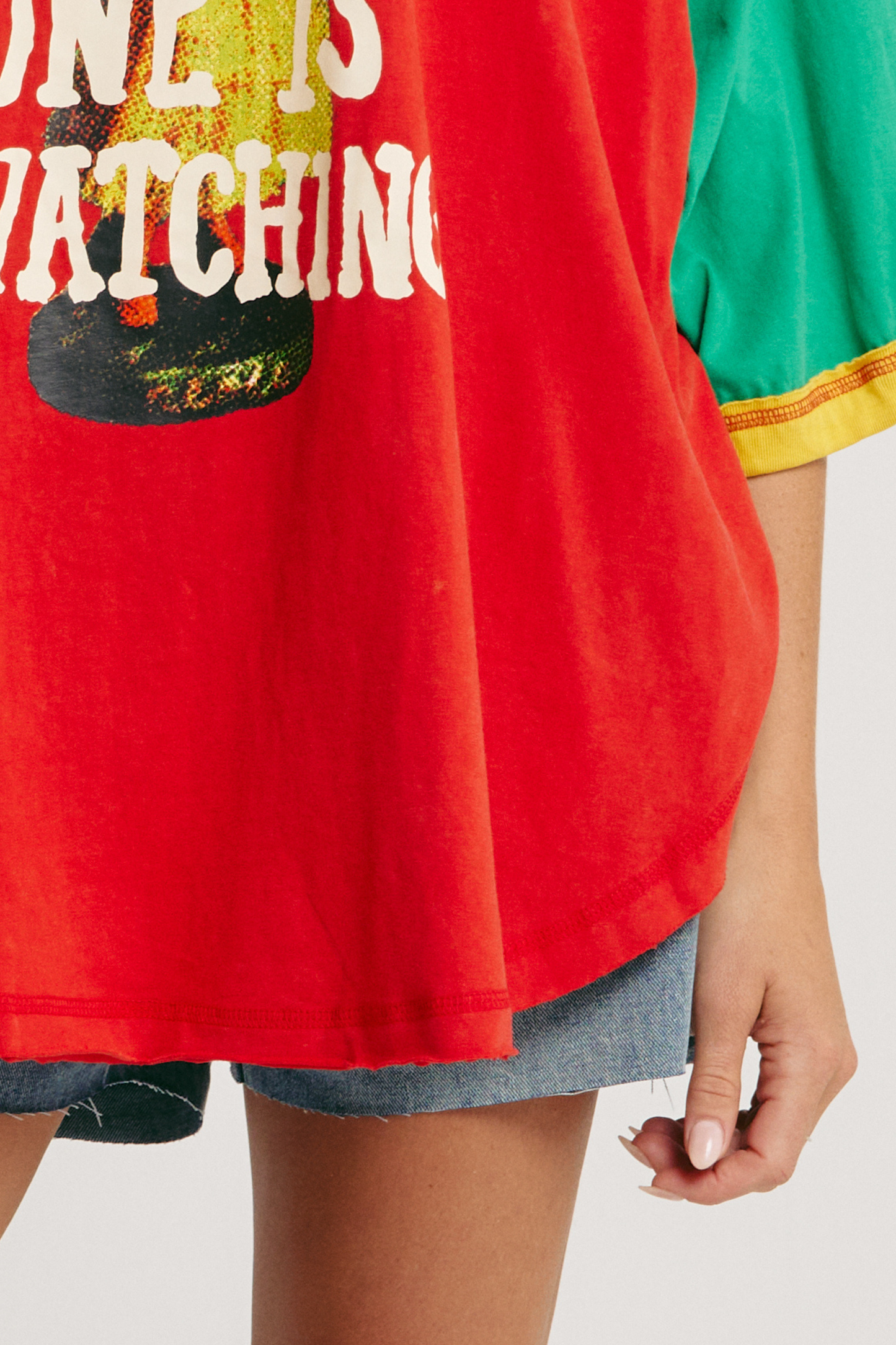 Sabbi - The Dance Raglan Tee - Red