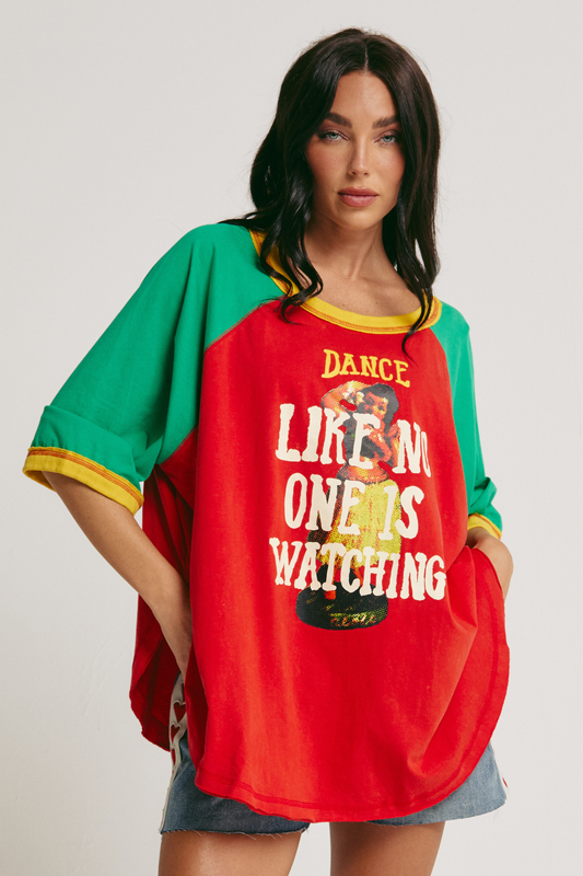 Sabbi - The Dance Raglan Tee - Red