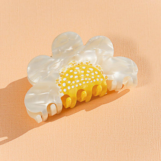 Kingston - Daisy Flower Claw
