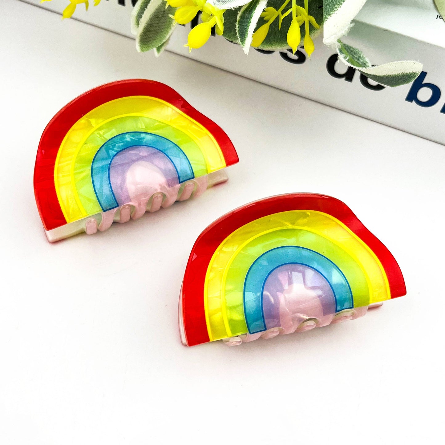 Diva - Rainbow Claw Hair Clip