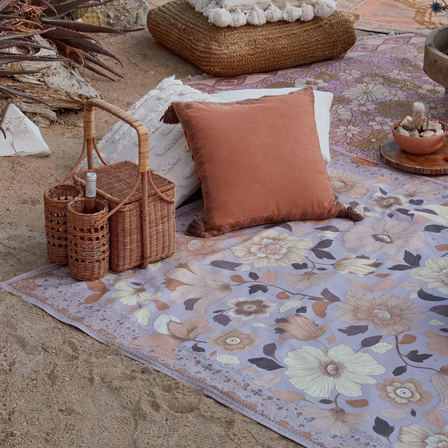 Wandering Folk Picnic Rug - Grande Fleur - Lilac