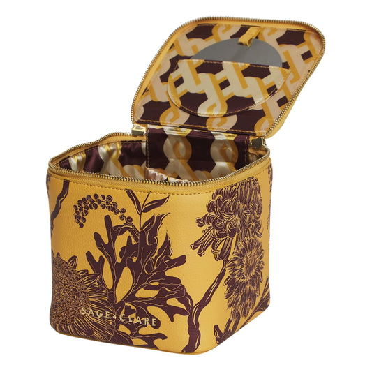 Sage X Clare - Delphine Small Vanity Case - Dune