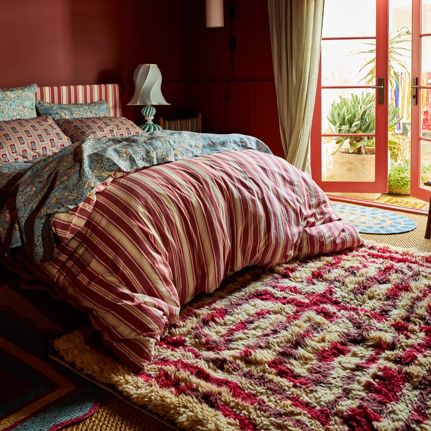 Sage X Clare - Belvia Beni Rug - Crimson - 150x210cm