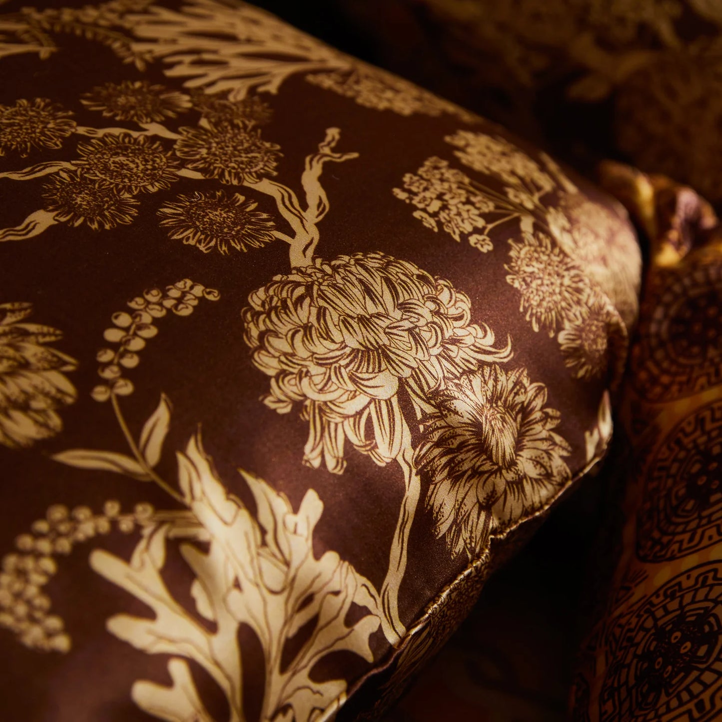 Sage X Clare - Delphine Silk Pillowcase - Dolce