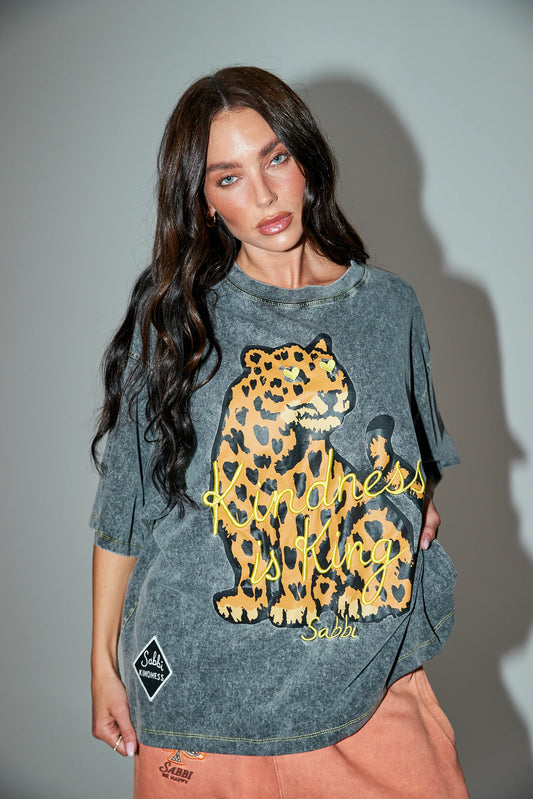 Sabbi - The Very Oversized - Choose Kindness Box Tee - Charcoal