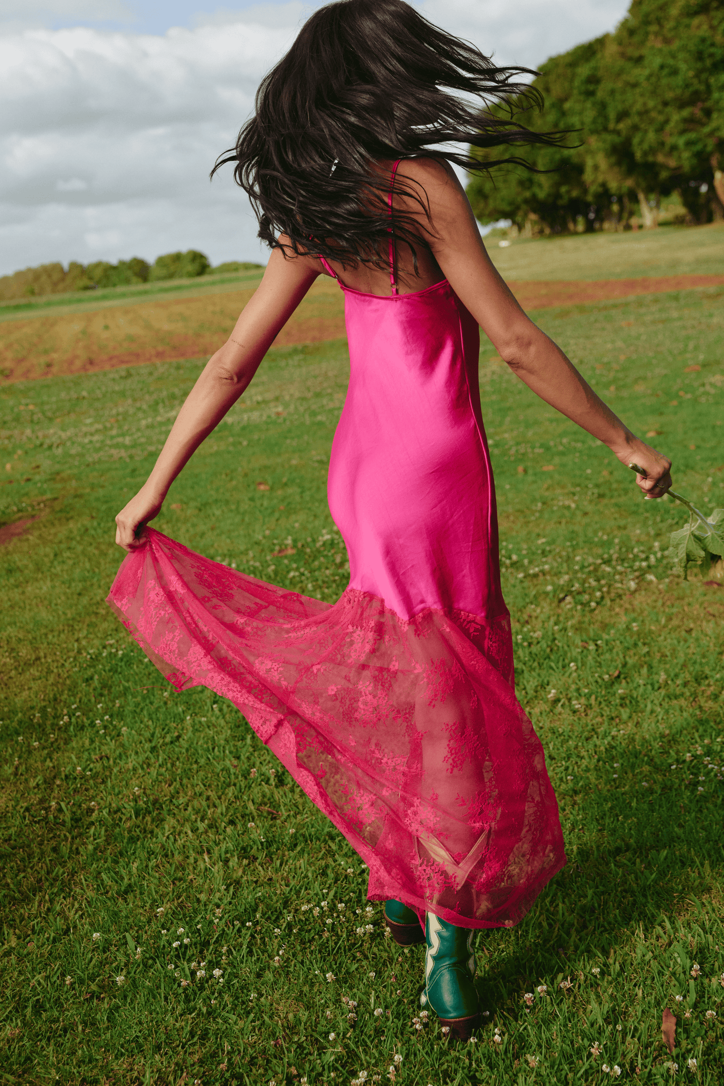 Sabbi - The Lace Maxi Dress - Pink