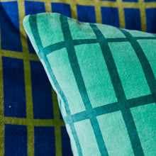 Load image into Gallery viewer, Sage X Clare - Remi Velvet Cushion - Emerald
