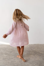 Load image into Gallery viewer, Illoura The Label - Yumi Dress - Sweetpea
