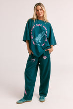 Load image into Gallery viewer, Sabbi - The Barrel Trackpants - Teal
