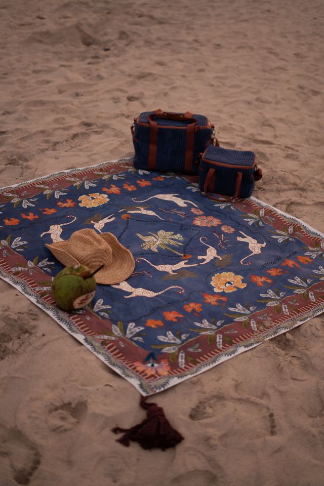 Wandering Folk - Eye of the Jungle Picnic Rug - Lagoon
