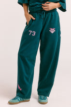 Load image into Gallery viewer, Sabbi - The Barrel Trackpants - Teal
