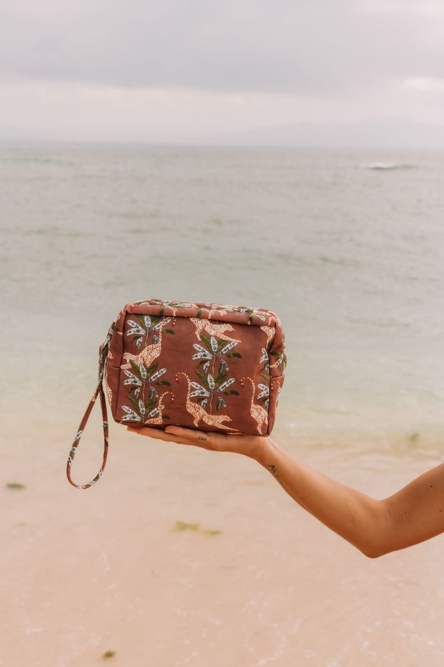 Wandering Folk - Eye of the Jungle Hazel Zip Bag