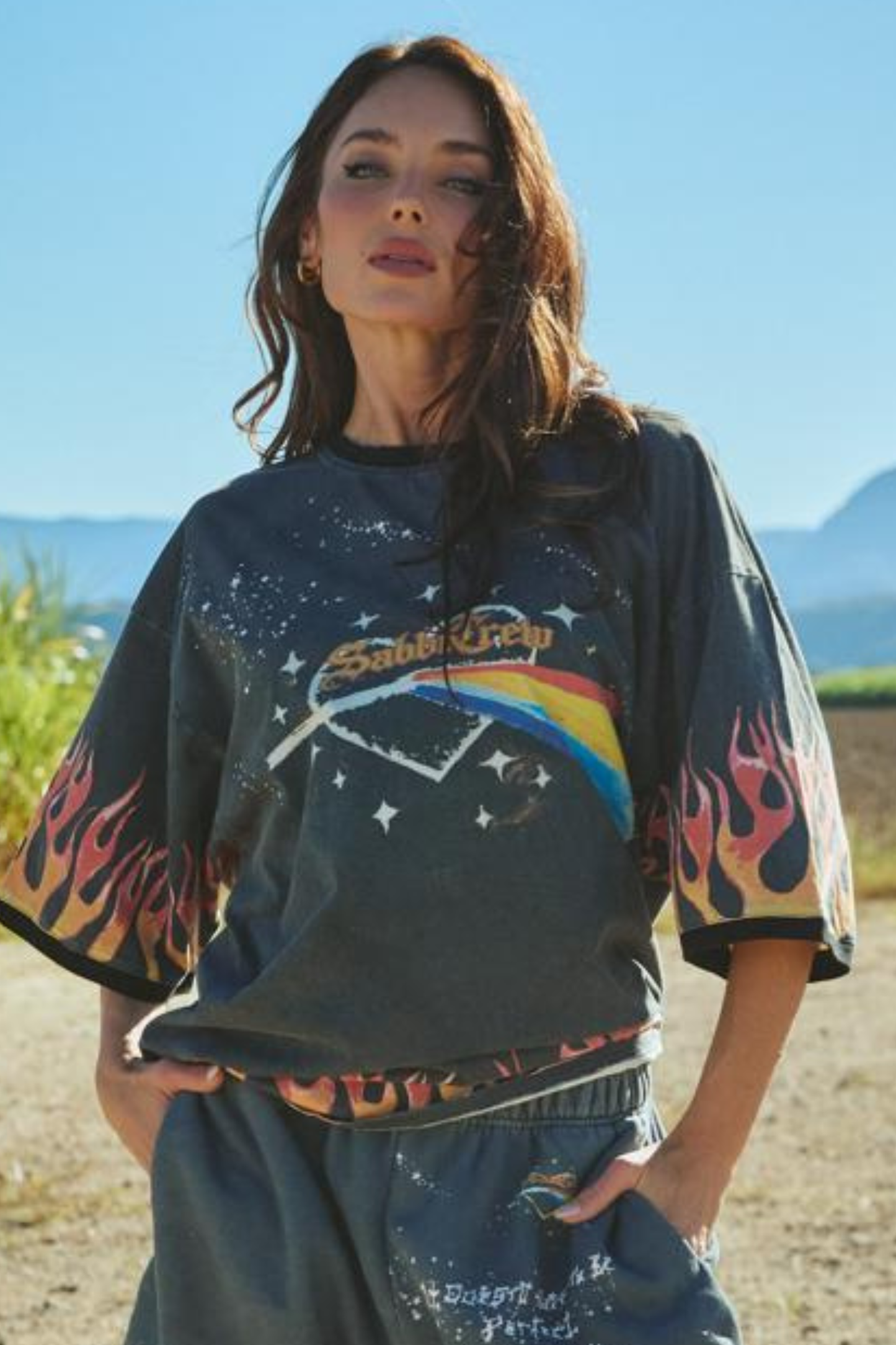 Sabbi - The Very Oversized Flaming Prism Tee - Black