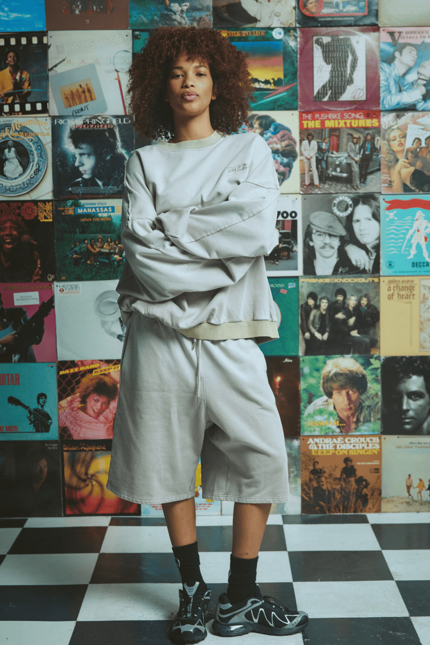Sabbi - The Basic Crew - Stone