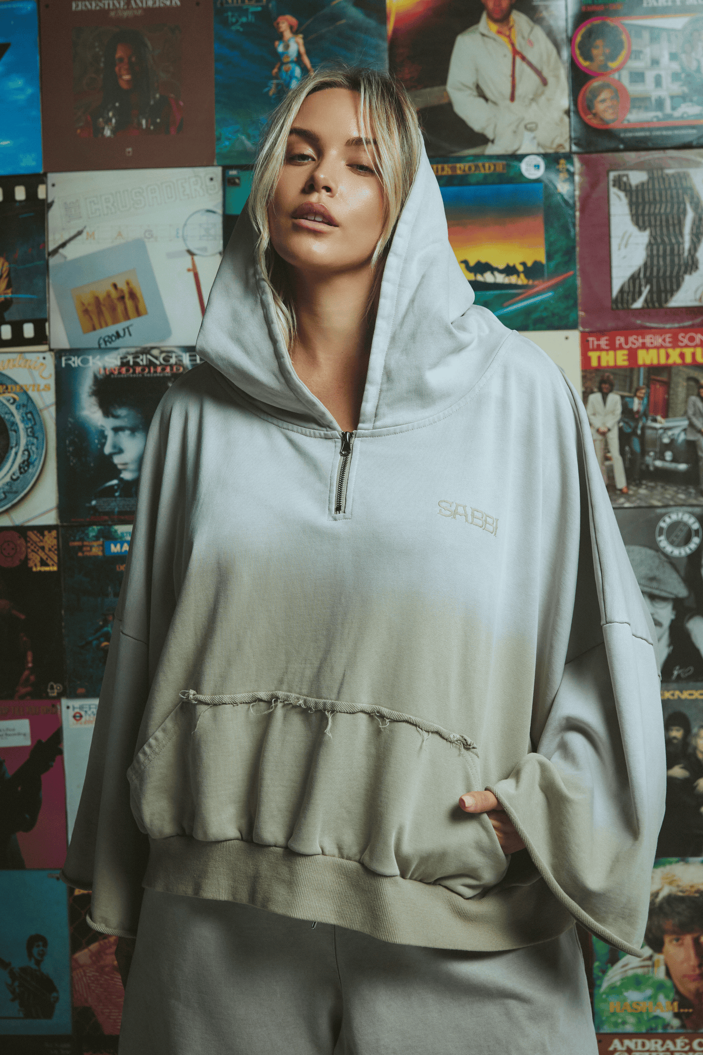Sabbi - The Half Zip Hoodie - Stone