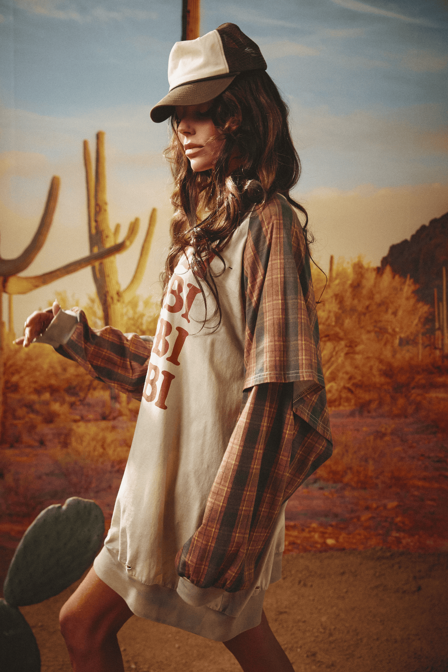 Sabbi - The Vintage Roadhouse Long Sleeve Tee