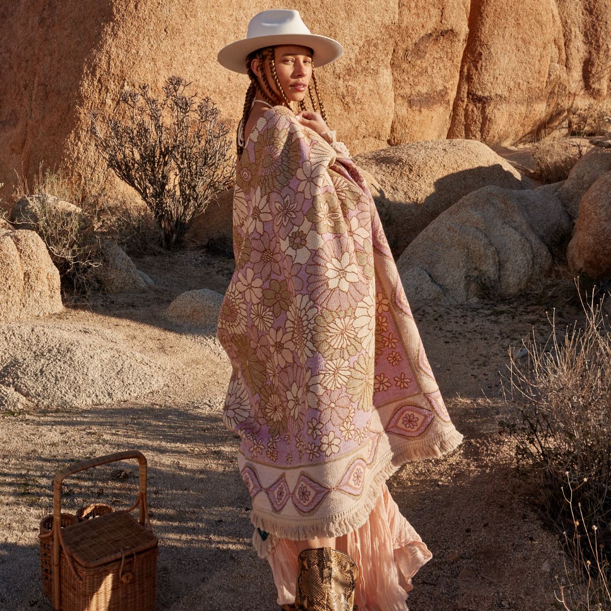 Wandering Folk - Lola Throw Rug - Blush