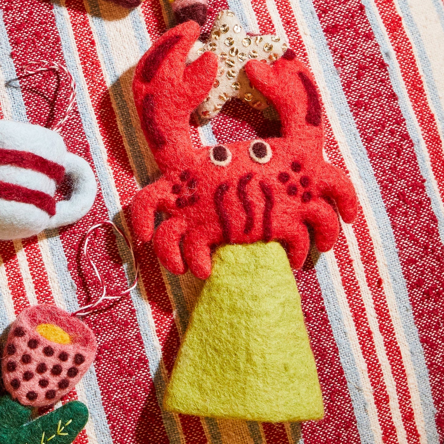 Sage X Clare - Leone Felt Tree Topper