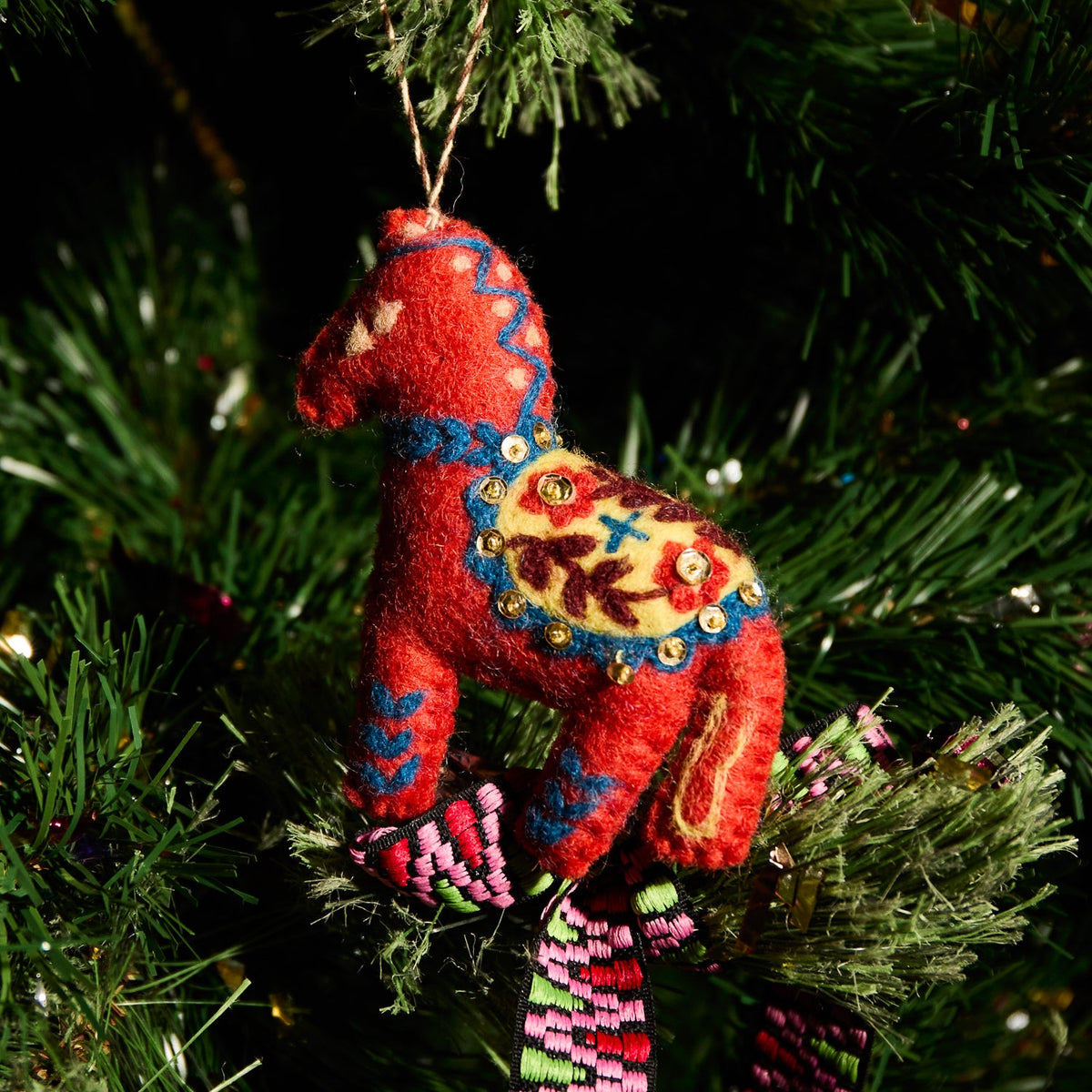 Sage X Clare - Dallas Horse Decoration