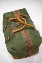 Load image into Gallery viewer, Aurelius Leather - Malinor Weekend Bag

