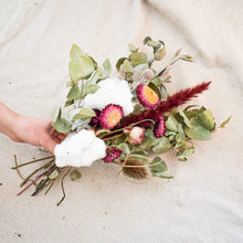 Load image into Gallery viewer, Winter Spice - Everlasting Dry Florals
