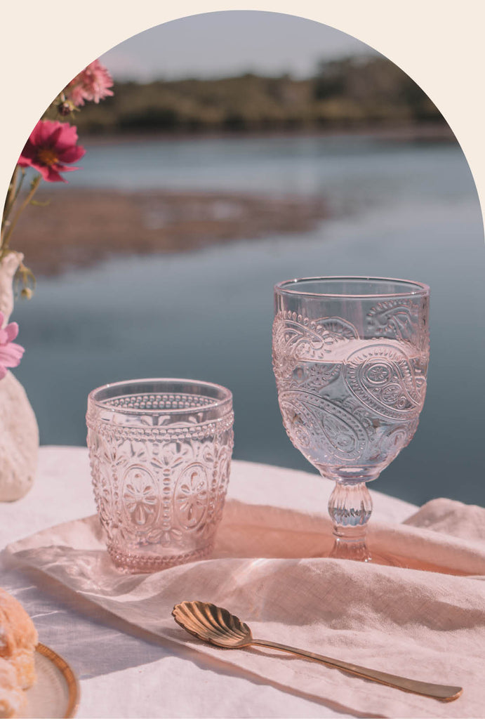 Wandering Folk Tumbler Glassware - Set of 4