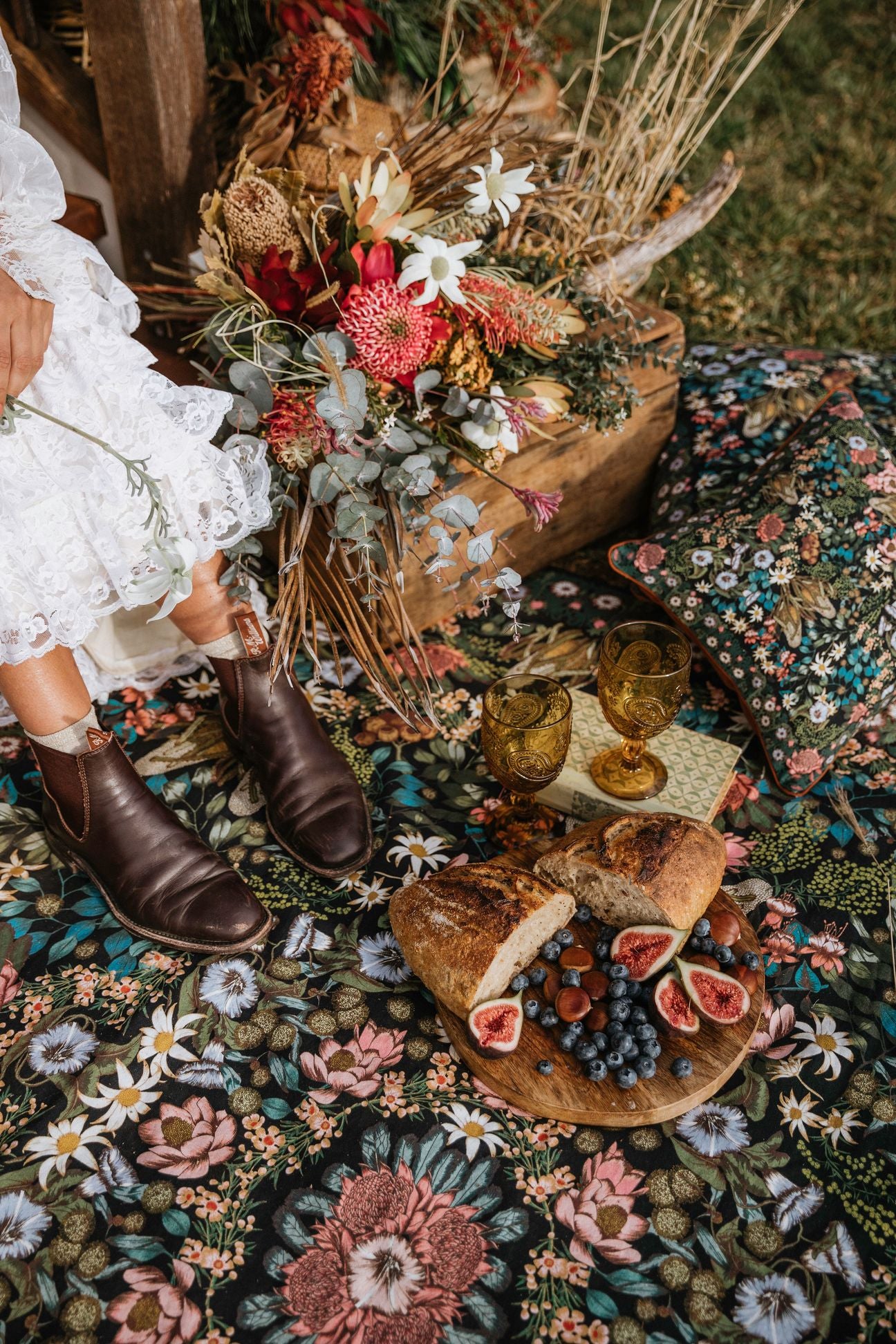 Wandering Folk Picnic Rug - Native Wildflower